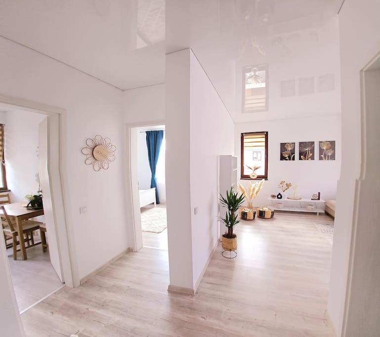 Cozy Sorada 1 Apartment Bragadiru Exteriör bild