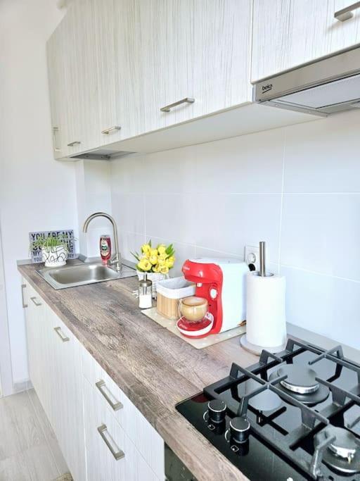 Cozy Sorada 1 Apartment Bragadiru Exteriör bild