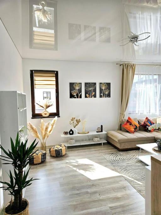 Cozy Sorada 1 Apartment Bragadiru Exteriör bild